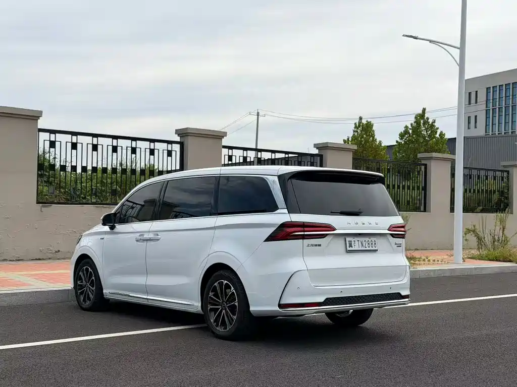 Roewe iMAX8 — миниатюра 9