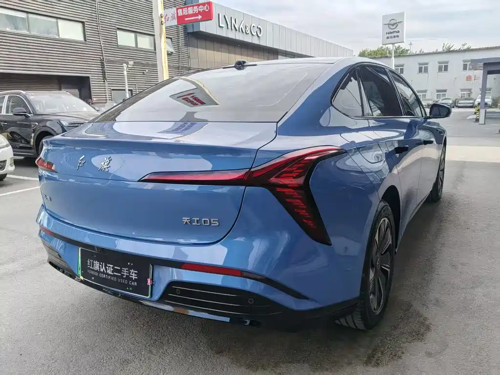 Hongqi Hongqi Tiangong 05 — миниатюра 9