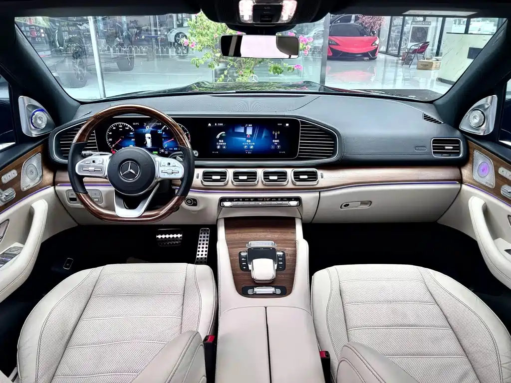 Mercedes-Benz GLS — миниатюра 5