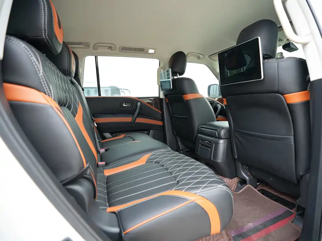 Nissan Patrol — миниатюра 10