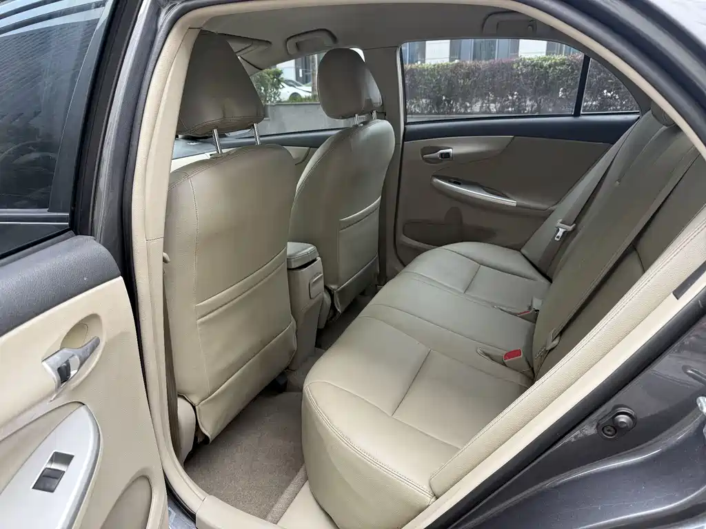 Toyota Corolla 2011 1.6L AT GL