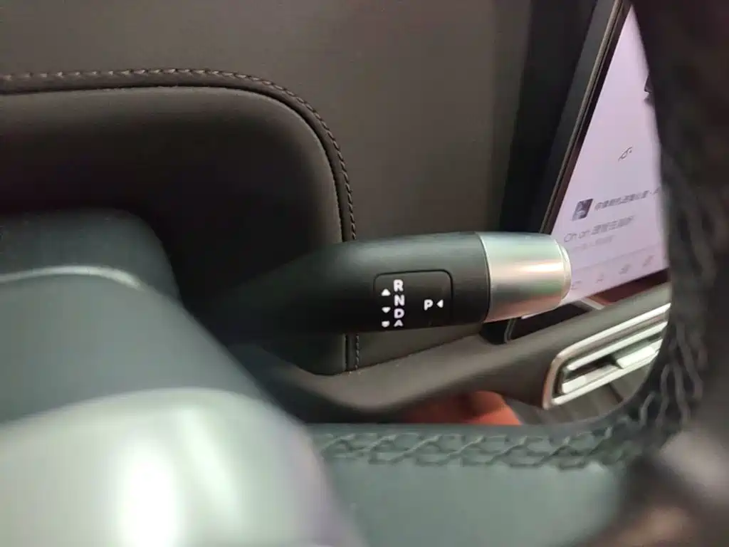 Li Auto Li L8 — миниатюра 14