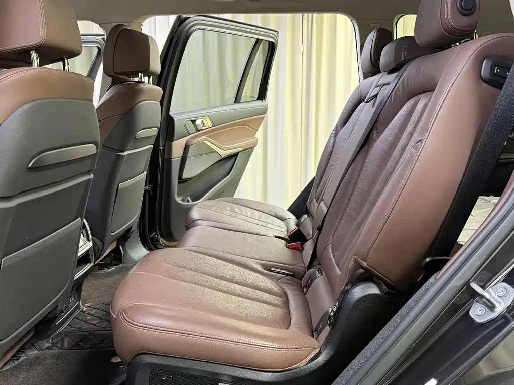 BMW X7 xDrive40i Leading Type Luxury Package, фото 14