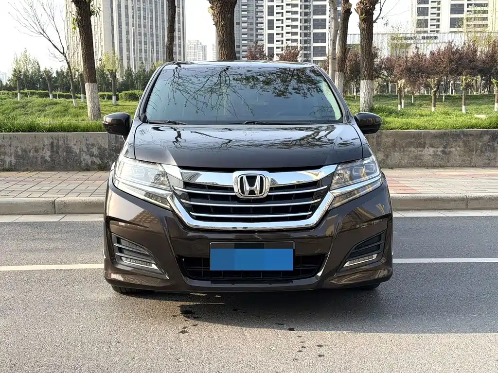 Honda Elysion — миниатюра 2
