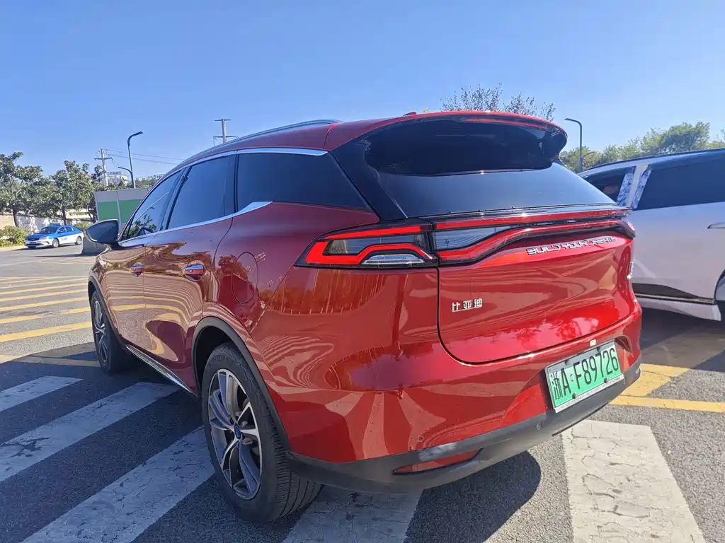 BYD Tang New Energy — миниатюра 5