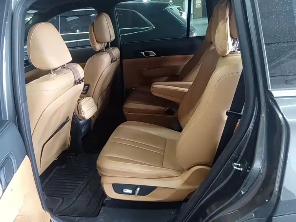Li Auto Li ONE — миниатюра 17