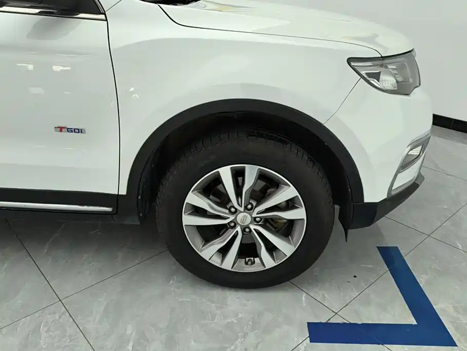 Geely Boyue — миниатюра 6