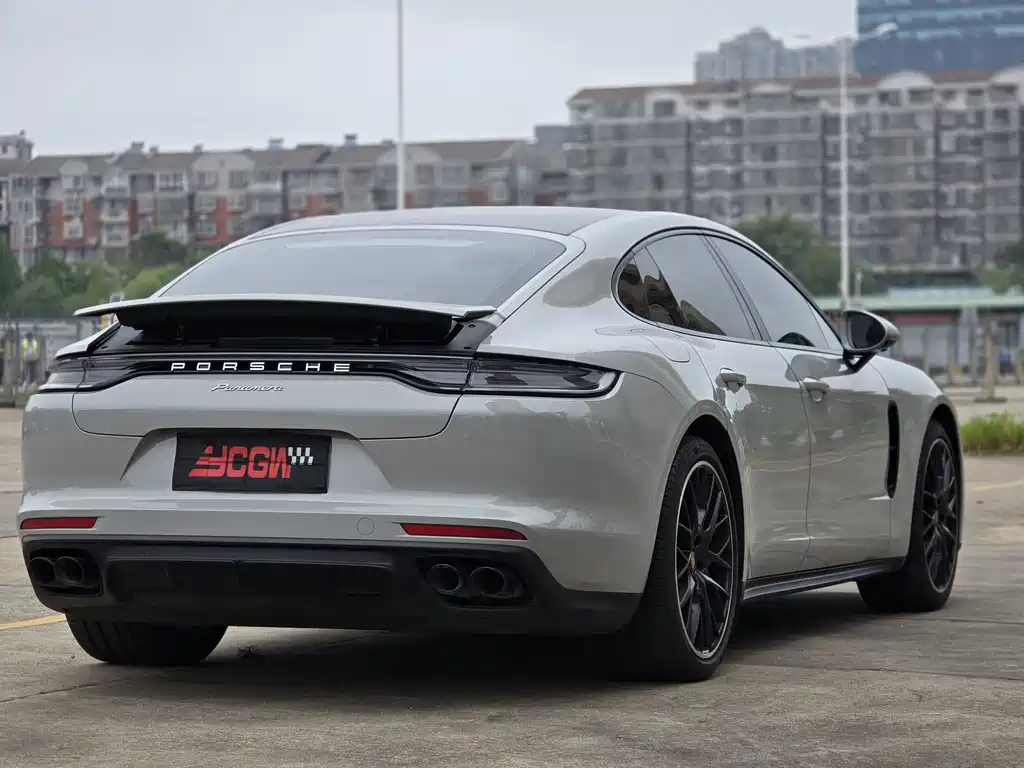 Porsche Panamera — миниатюра 15