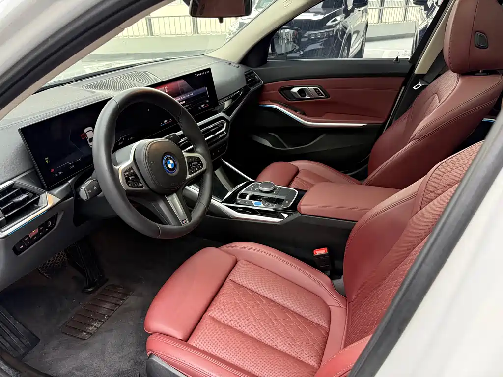 BMW i3 — миниатюра 5
