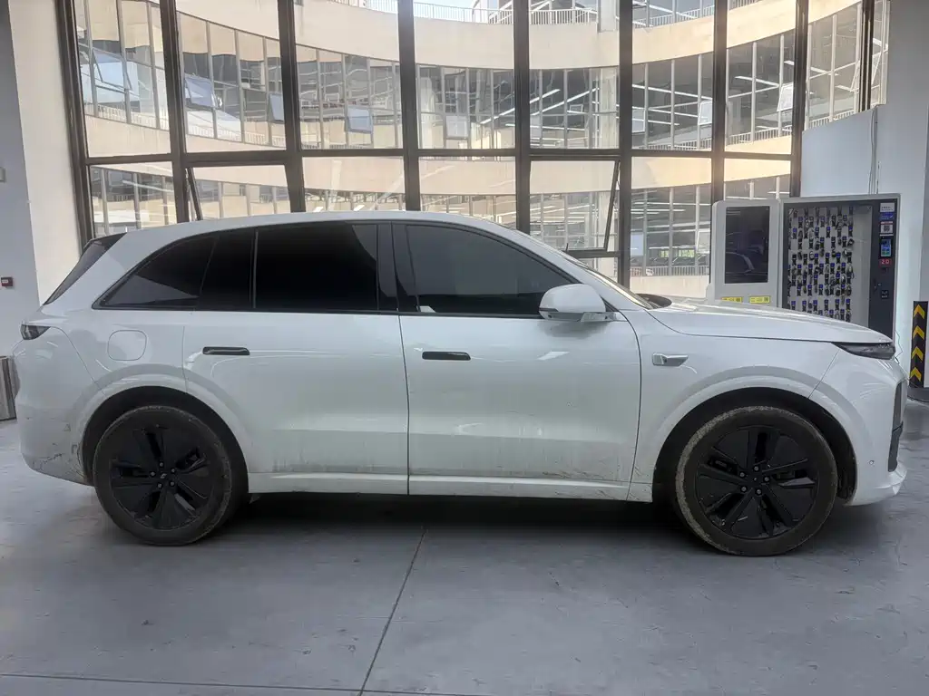 Li Auto Li L6 — миниатюра 12