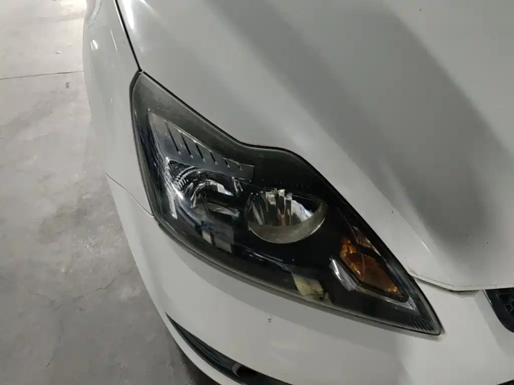 Ford Focus — миниатюра 8