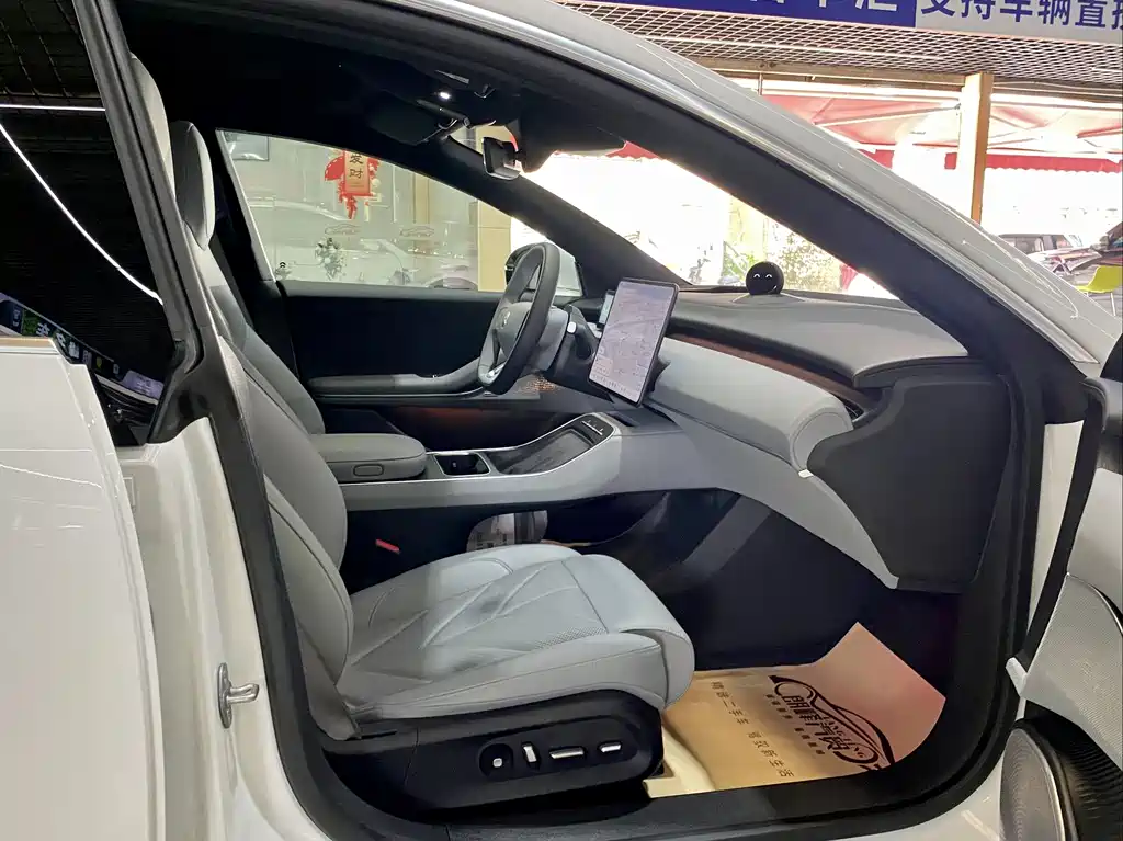 NIO ET5 2025 75kWh