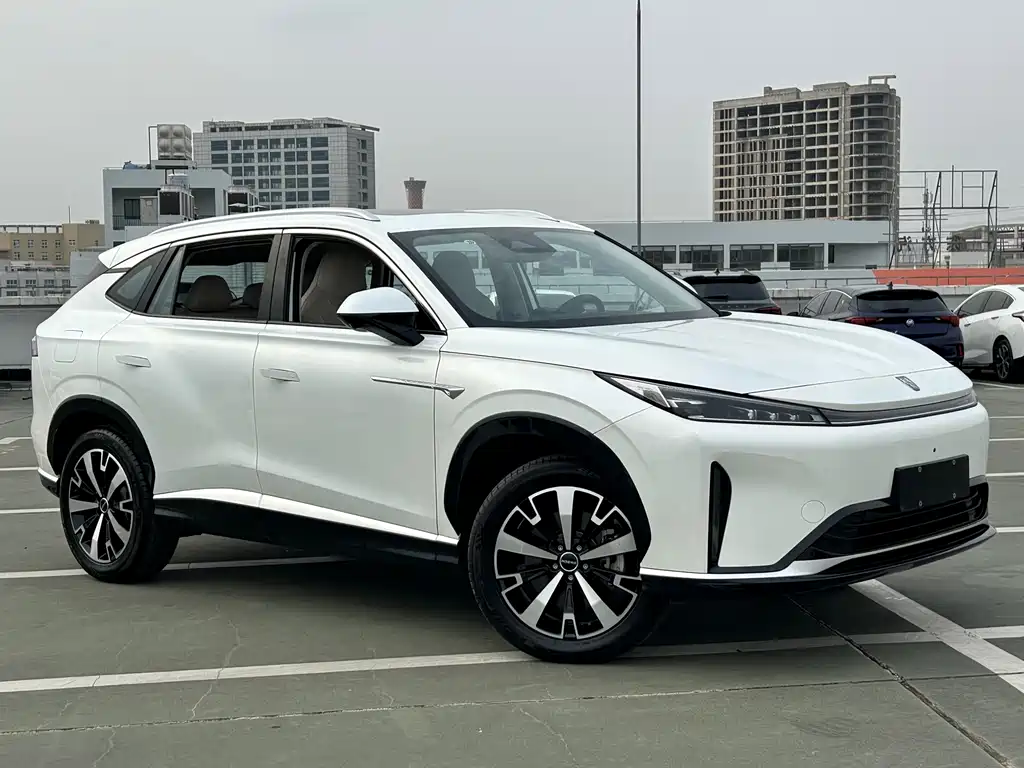 Roewe D5X DMH — миниатюра 3