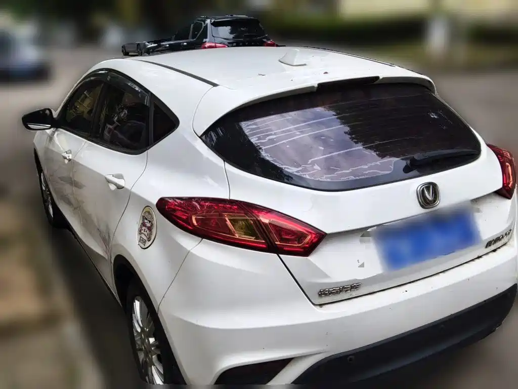 Changan Eado XT — миниатюра 4