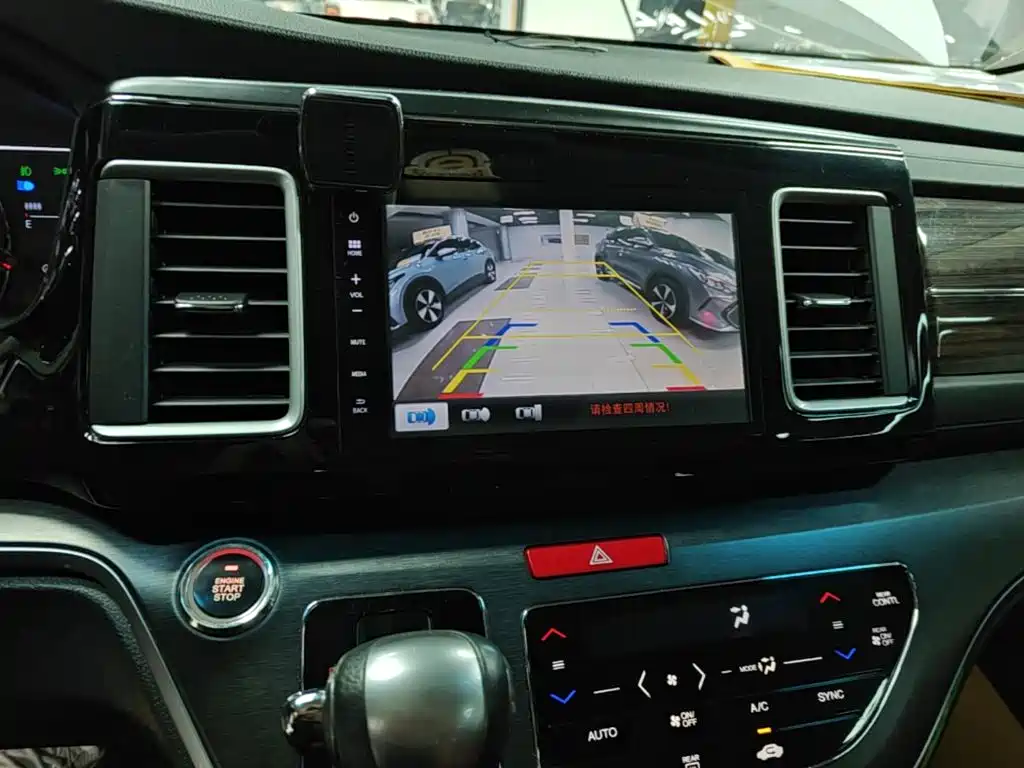 Honda Elysion — миниатюра 13