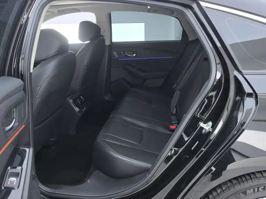 Honda Accord — миниатюра 11