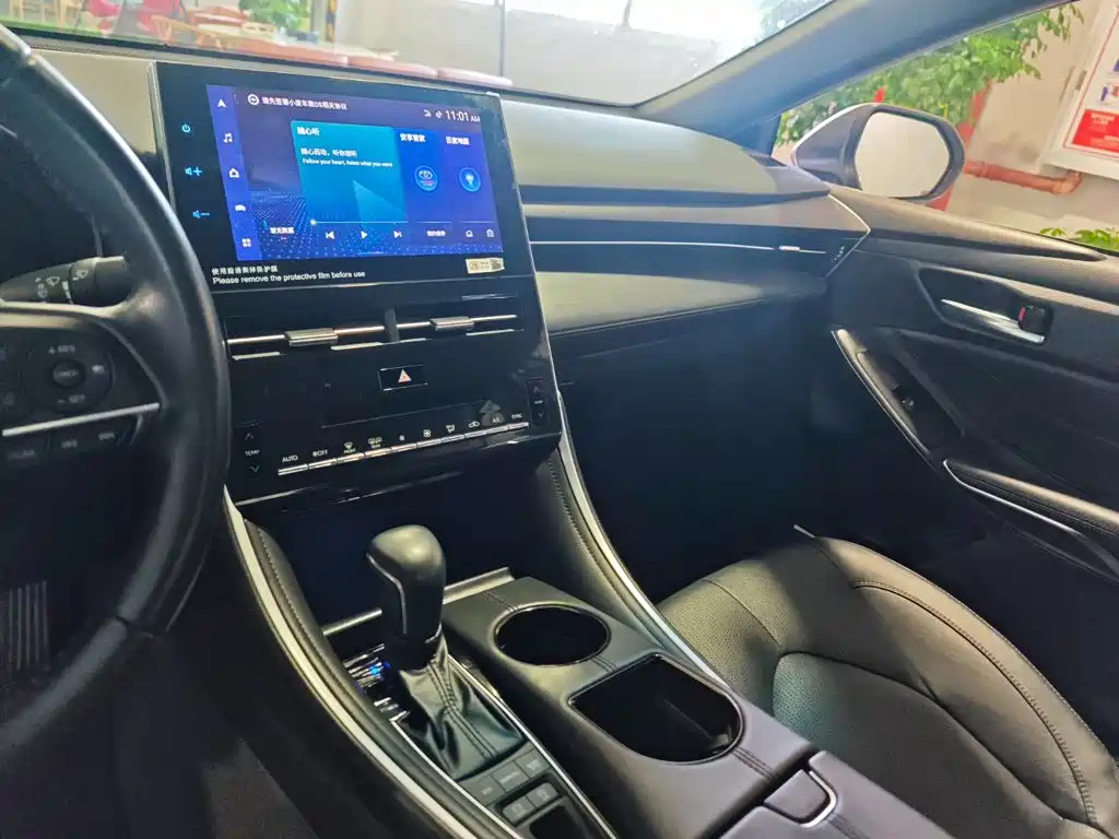 Toyota Avalon — миниатюра 8