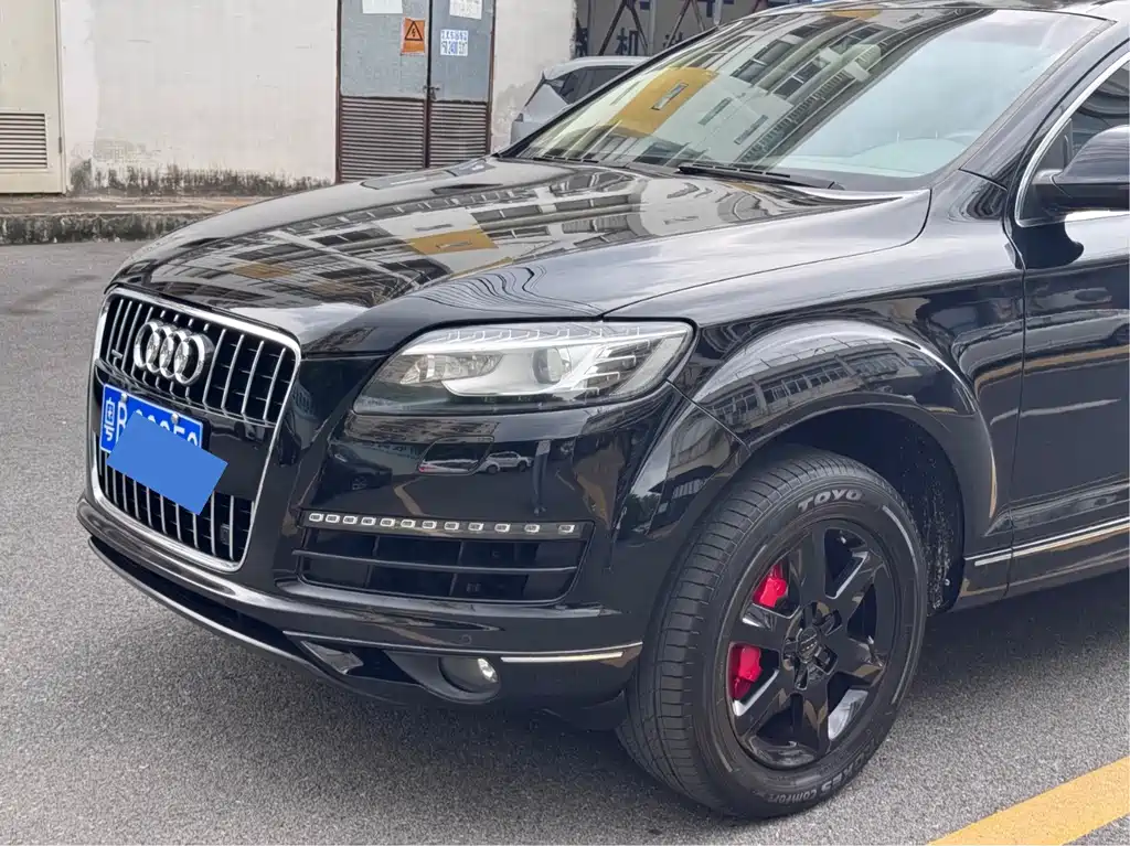 Audi Q7 — миниатюра 4