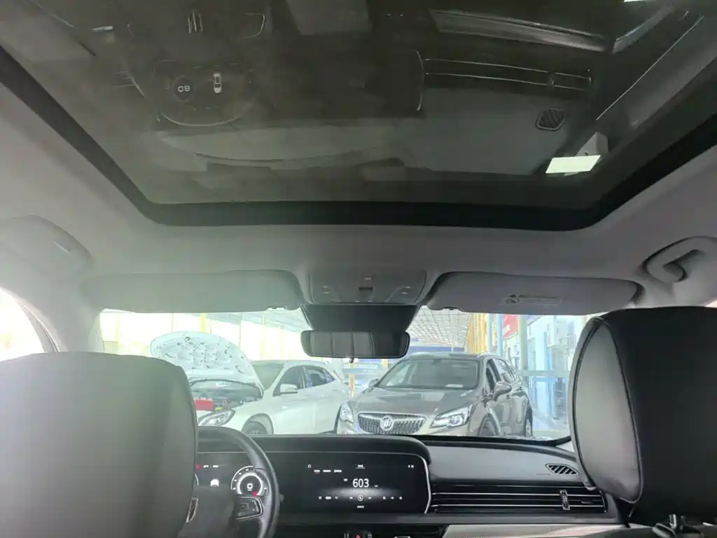Hongqi Hongqi HS5 — миниатюра 18