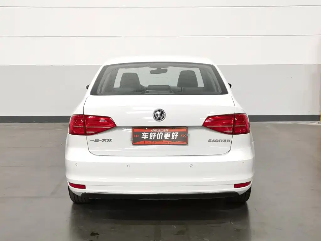 Volkswagen Sagitar — миниатюра 4