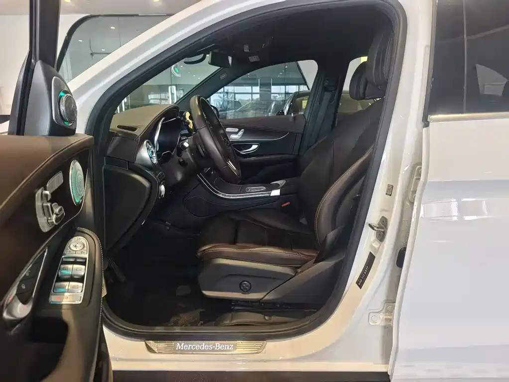 Mercedes-Benz GLC — миниатюра 5