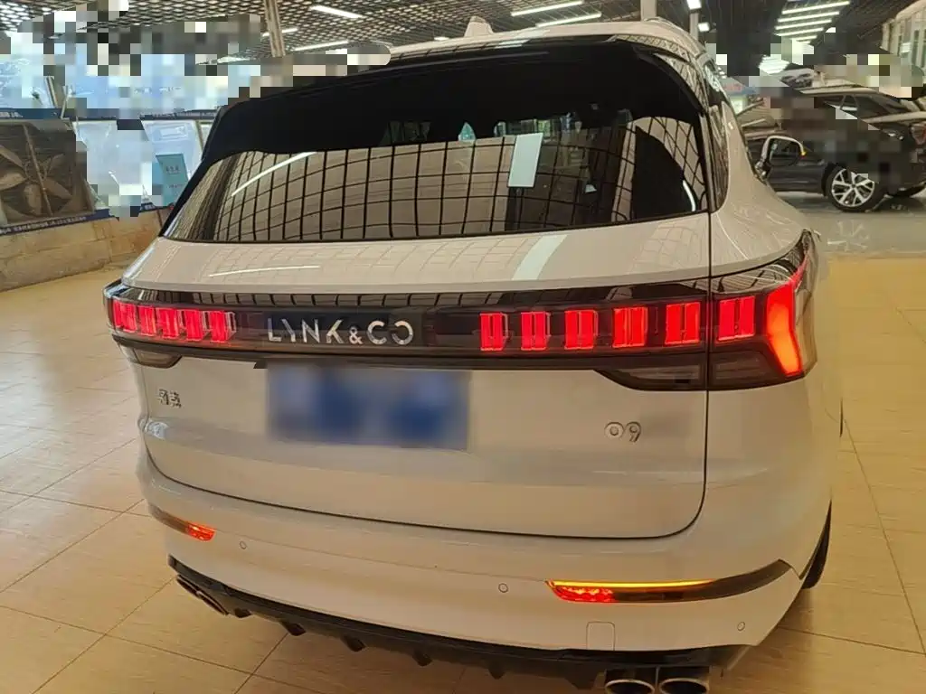 Lynk & Co 09 — миниатюра 6