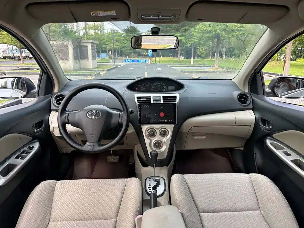 Toyota Vios — миниатюра 9