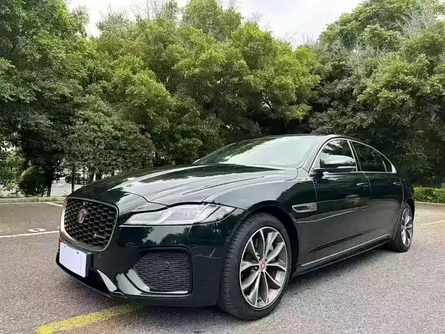 JAGUAR XFL