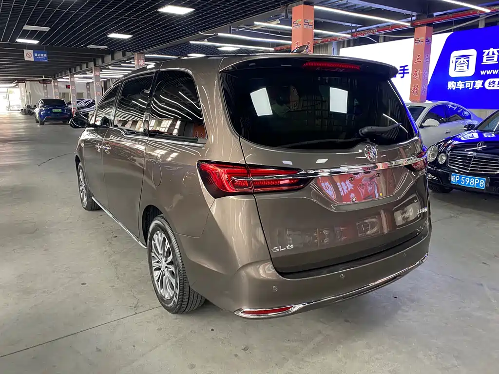 Buick GL8 2023 652T Luxury