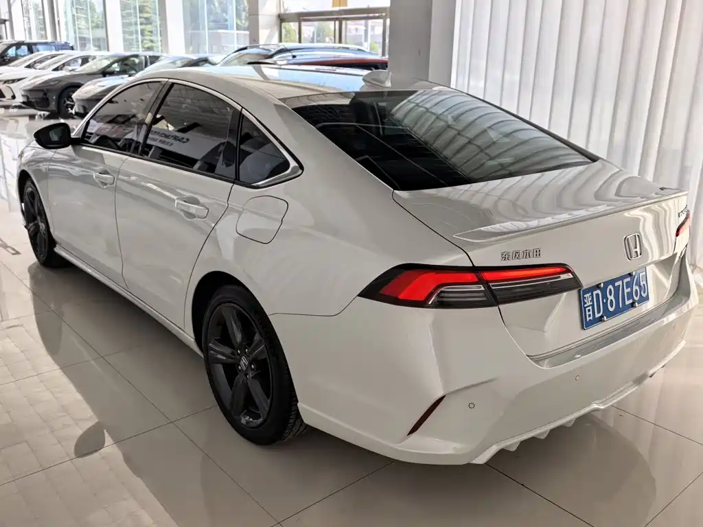 Honda Inspire — миниатюра 14