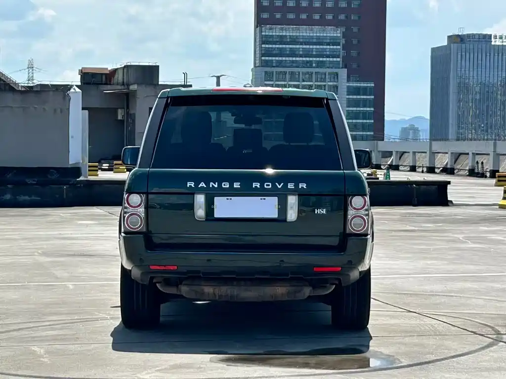 Land Rover Range Rover — миниатюра 5