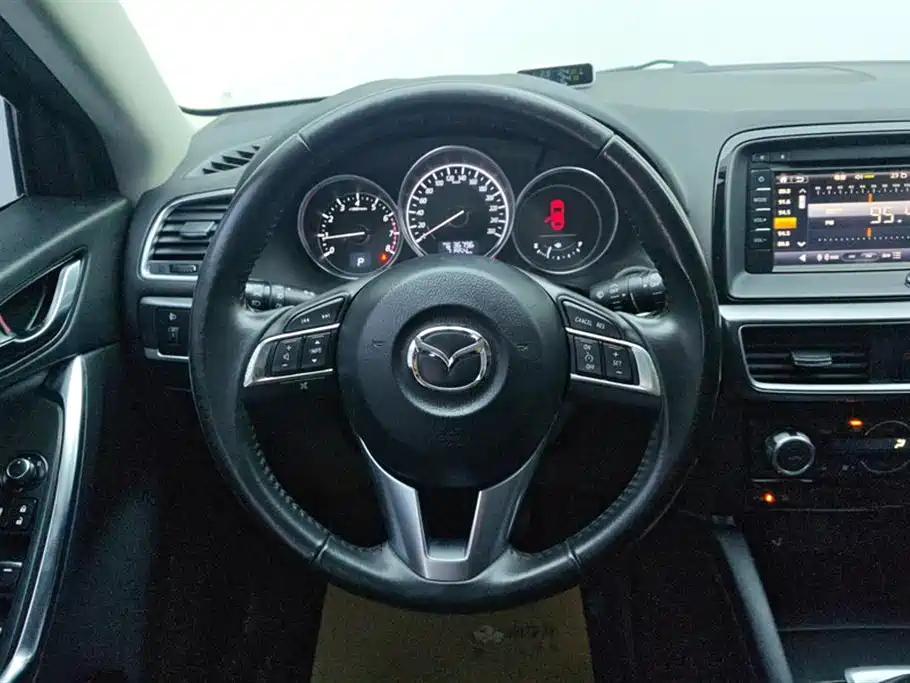MAZDA CX 5