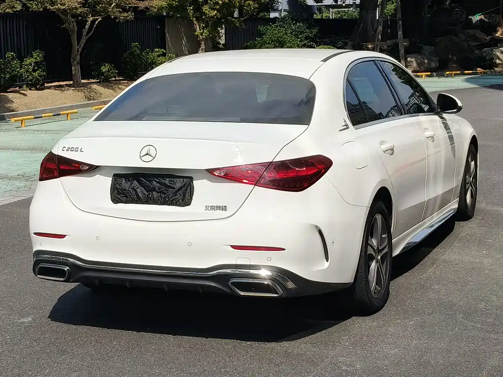 Mercedes-Benz C-Class — миниатюра 15