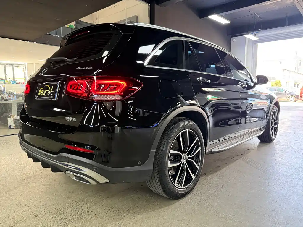 Mercedes-Benz GLC — миниатюра 14