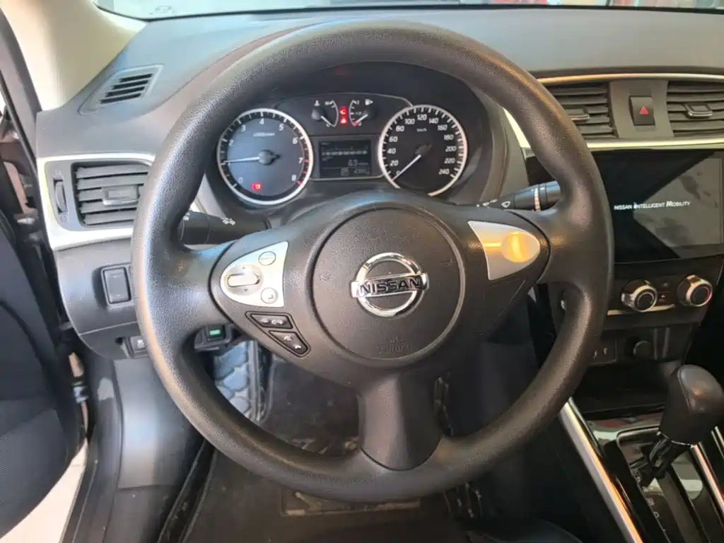 Nissan Sylphy — миниатюра 11