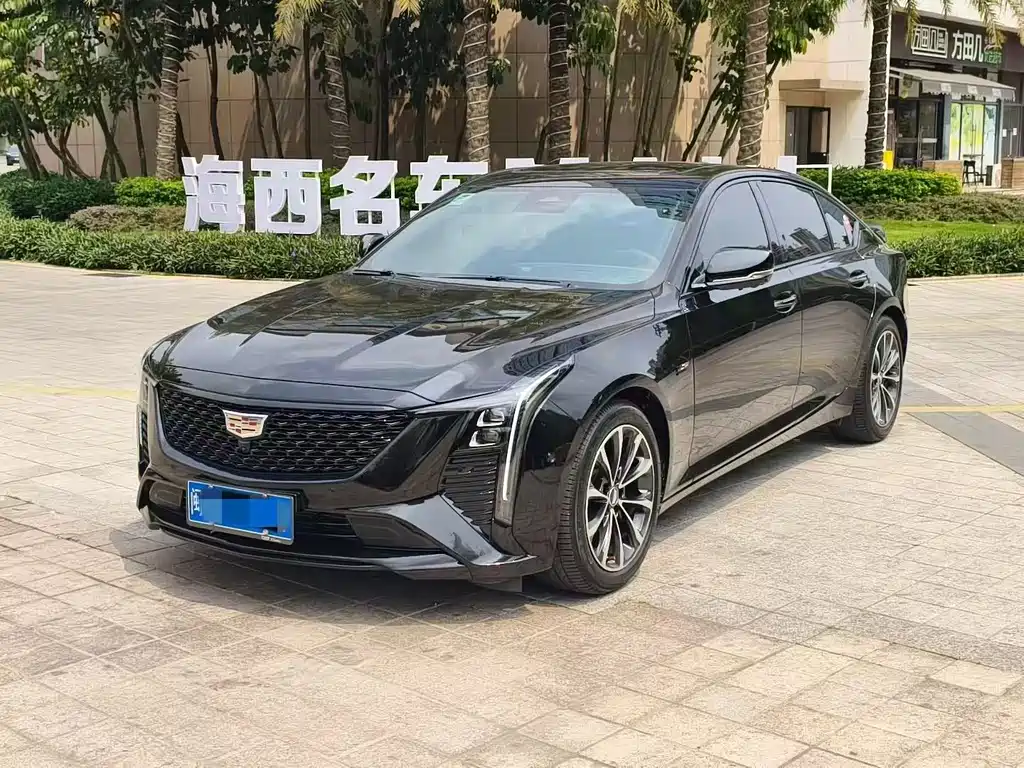 Cadillac CT5 2025