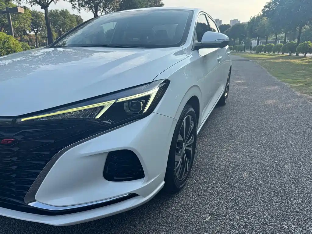 Changan Eado — миниатюра 8