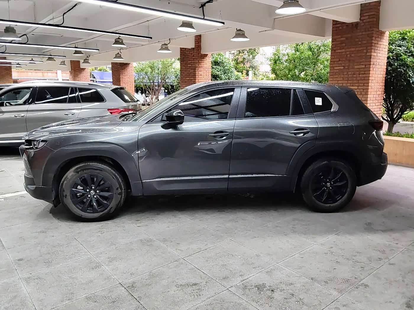 Mazda Mazda CX-50 Xingye 2.0 л 2024 г. Серебристо-серый, пробег 11900 км