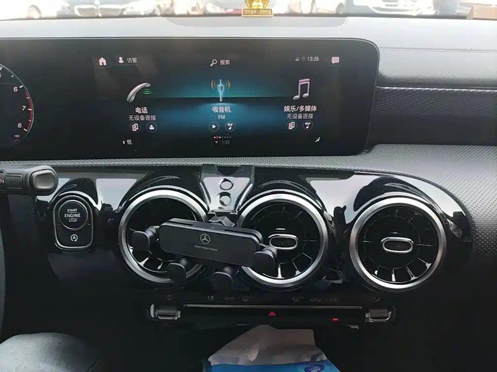 Mercedes-Benz A-Class — миниатюра 13