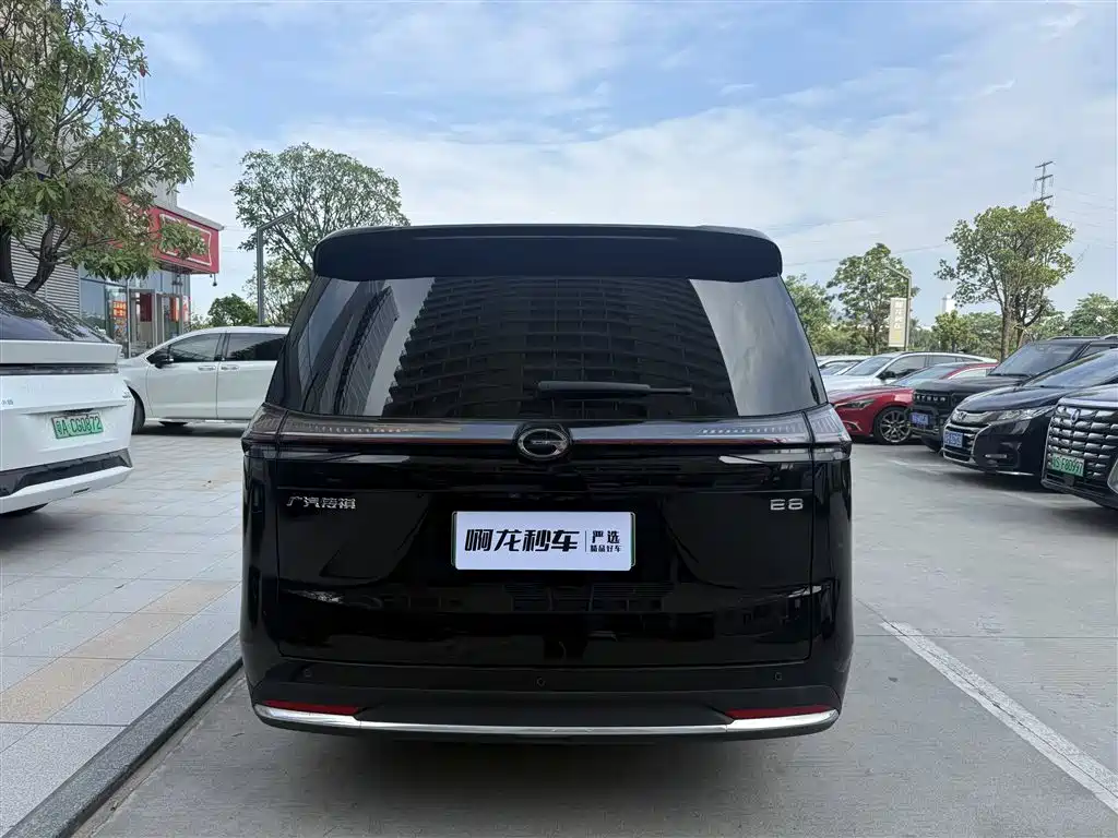 GAC Motor Trumpchi E8 PHEV — миниатюра 8