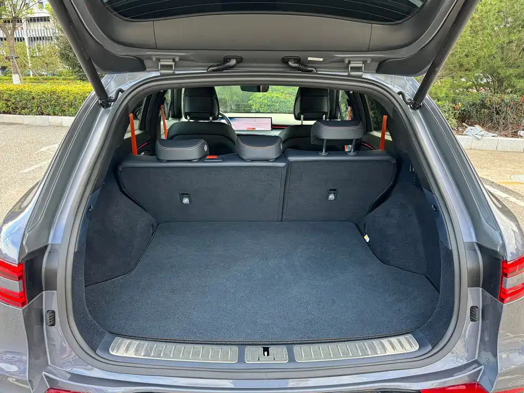 Genesis GV70 — миниатюра 18