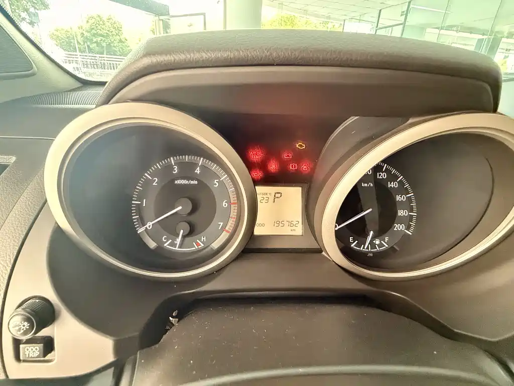 Toyota Land Cruiser Prado 2012 2.7L