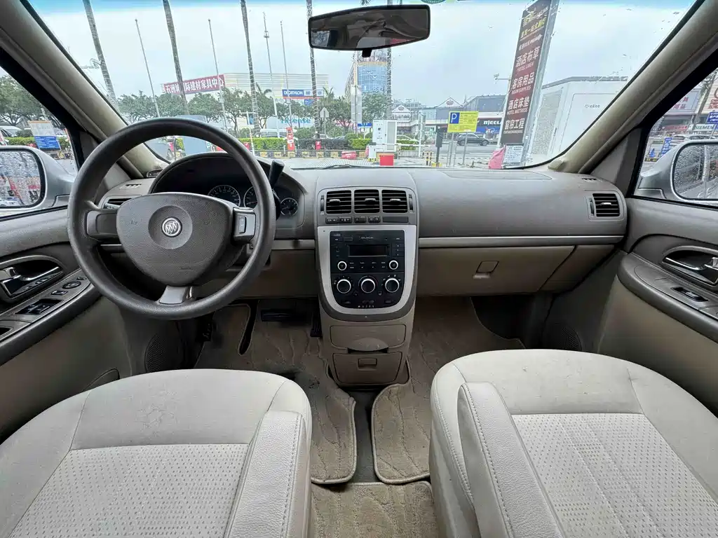 Buick GL8 — миниатюра 14