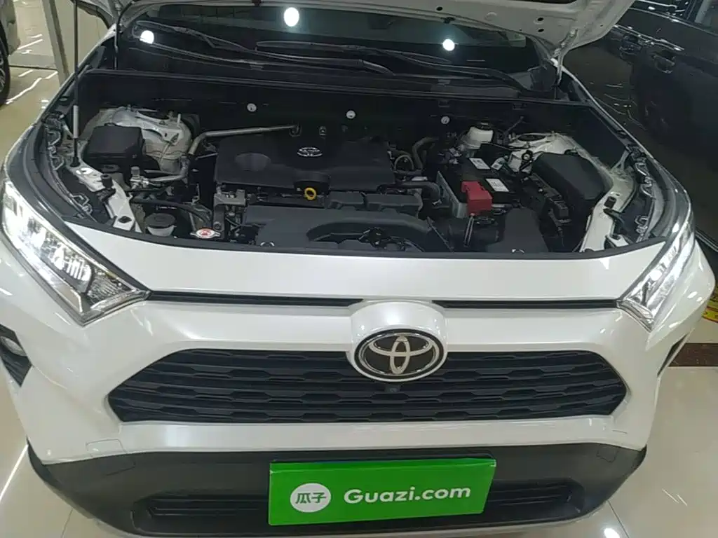 Toyota RAV4 — миниатюра 20