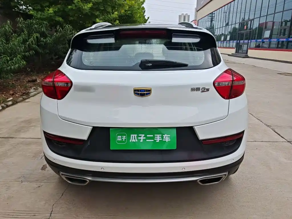 Geely Emgrand GS — миниатюра 6