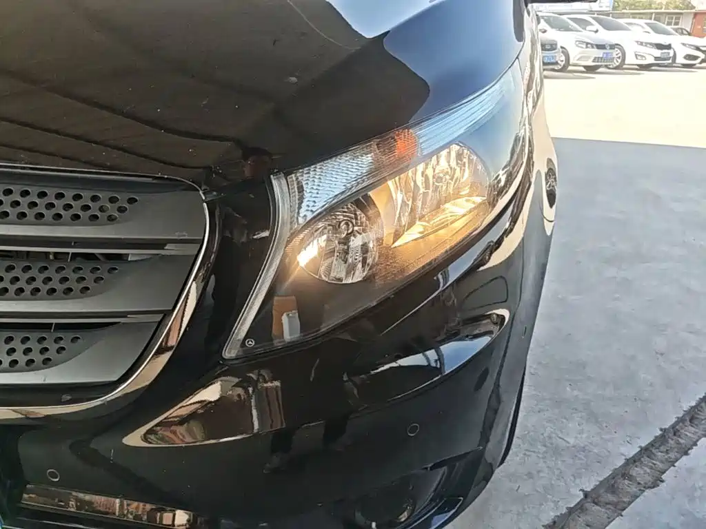 Mercedes-Benz Vito — миниатюра 24