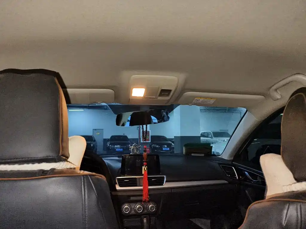 Mazda 3 Axela — миниатюра 9