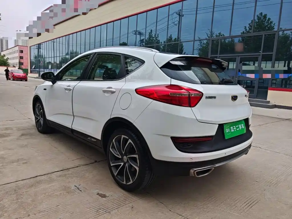 Geely Emgrand GS — миниатюра 5