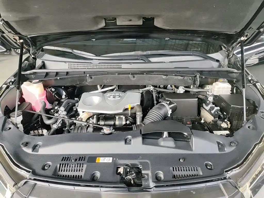 Toyota Highlander — миниатюра 20