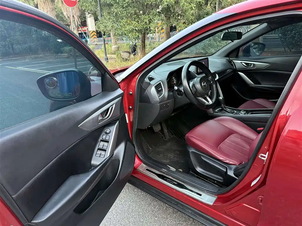Mazda CX-4 — миниатюра 7